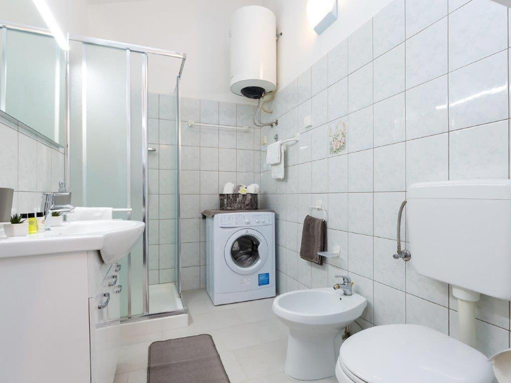 New City Center Design Apartment ポレッチ エクステリア 写真