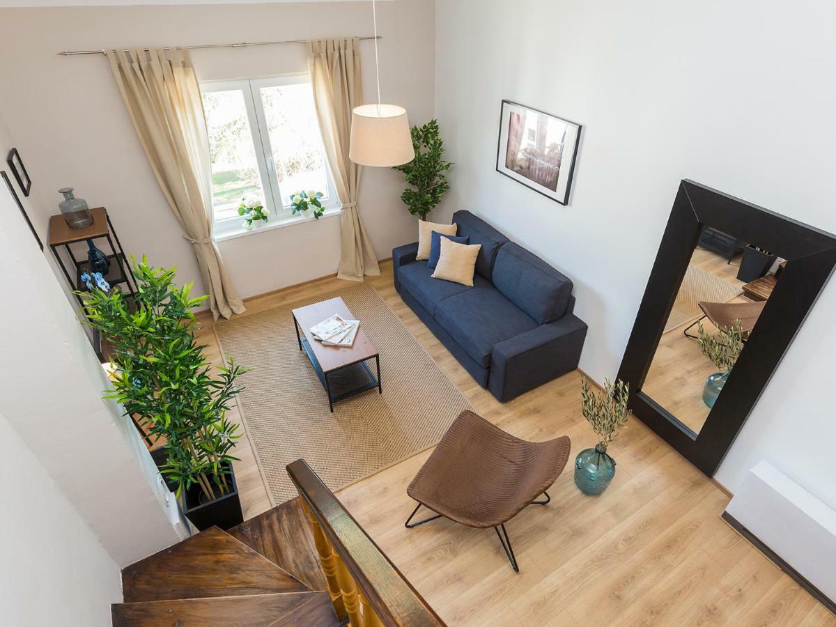 New City Center Design Apartment ポレッチ エクステリア 写真