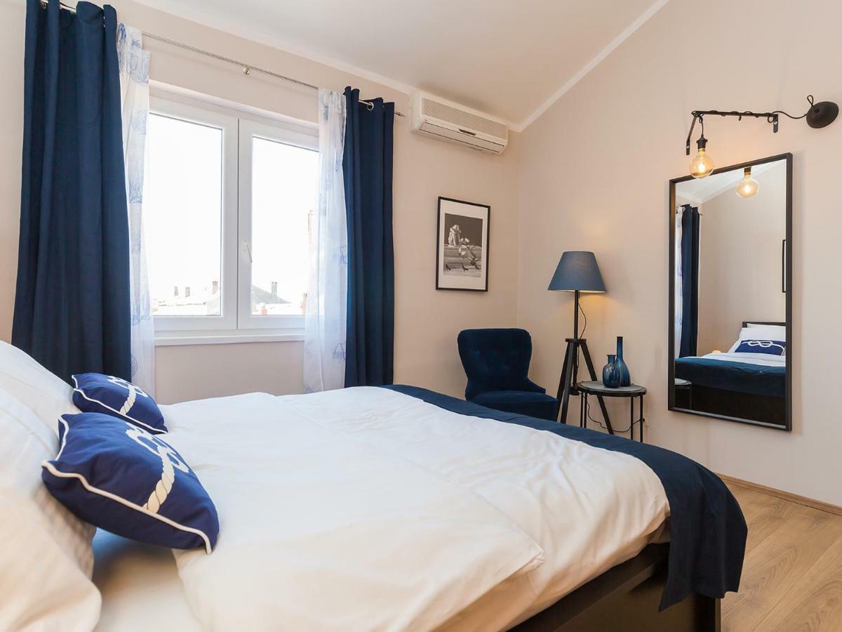 New City Center Design Apartment ポレッチ エクステリア 写真