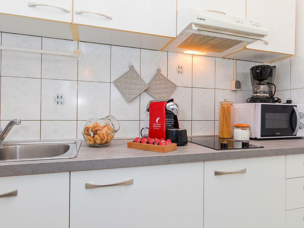 New City Center Design Apartment ポレッチ エクステリア 写真
