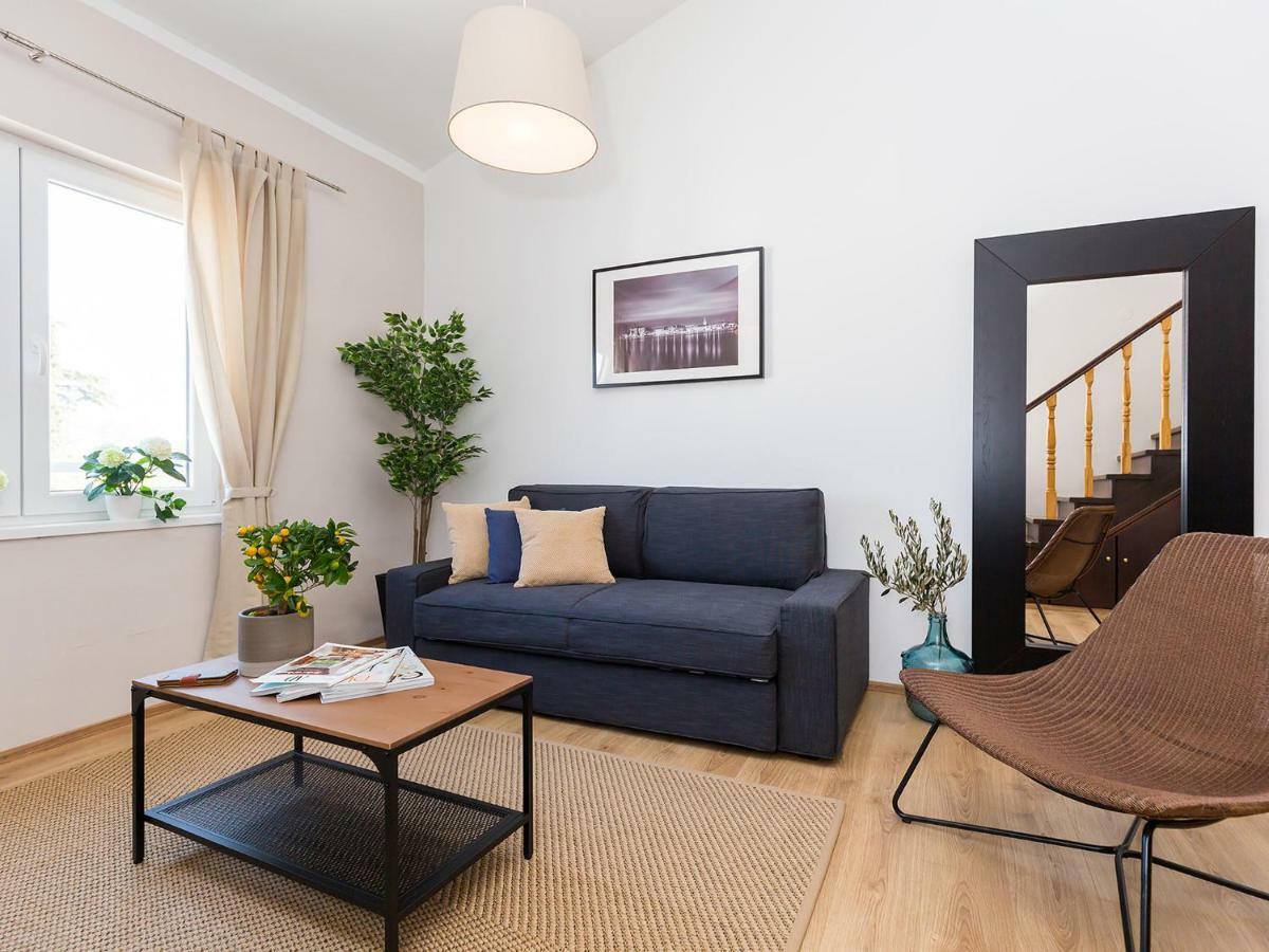 New City Center Design Apartment ポレッチ エクステリア 写真