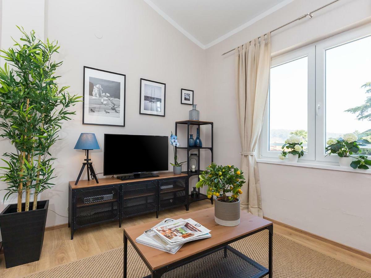 New City Center Design Apartment ポレッチ エクステリア 写真
